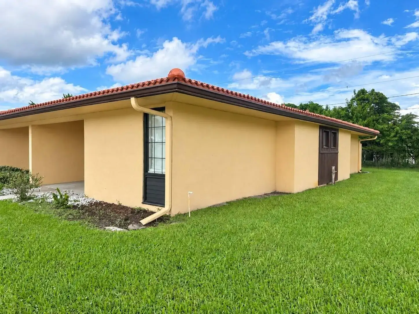 5933 FOREST HILL Boulevard # 8, West Palm Beach FL 33415 photo 3
