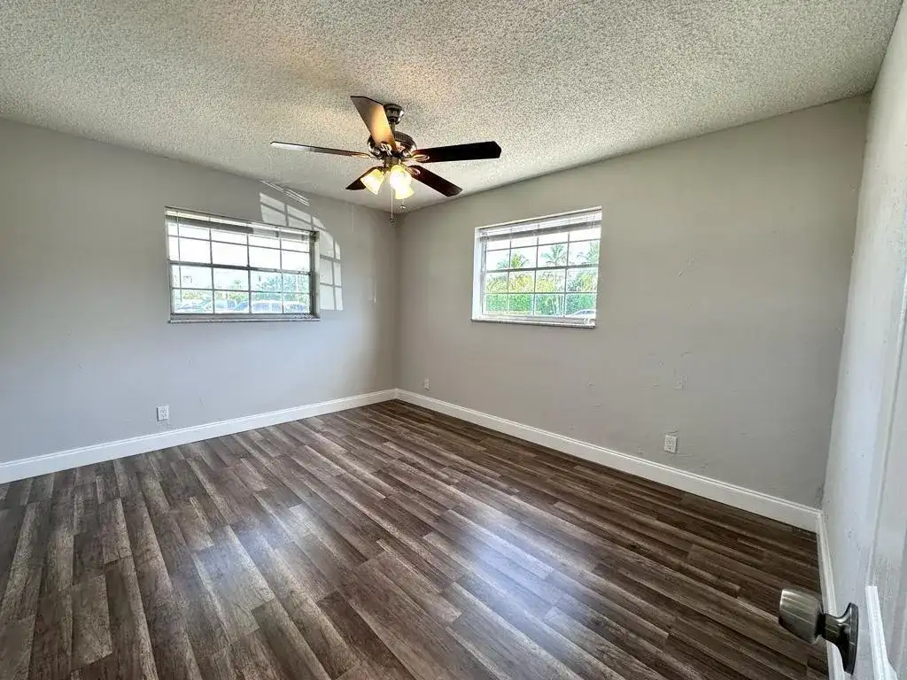 812 Center Street Unit 3, Jupiter FL 33458 photo 3