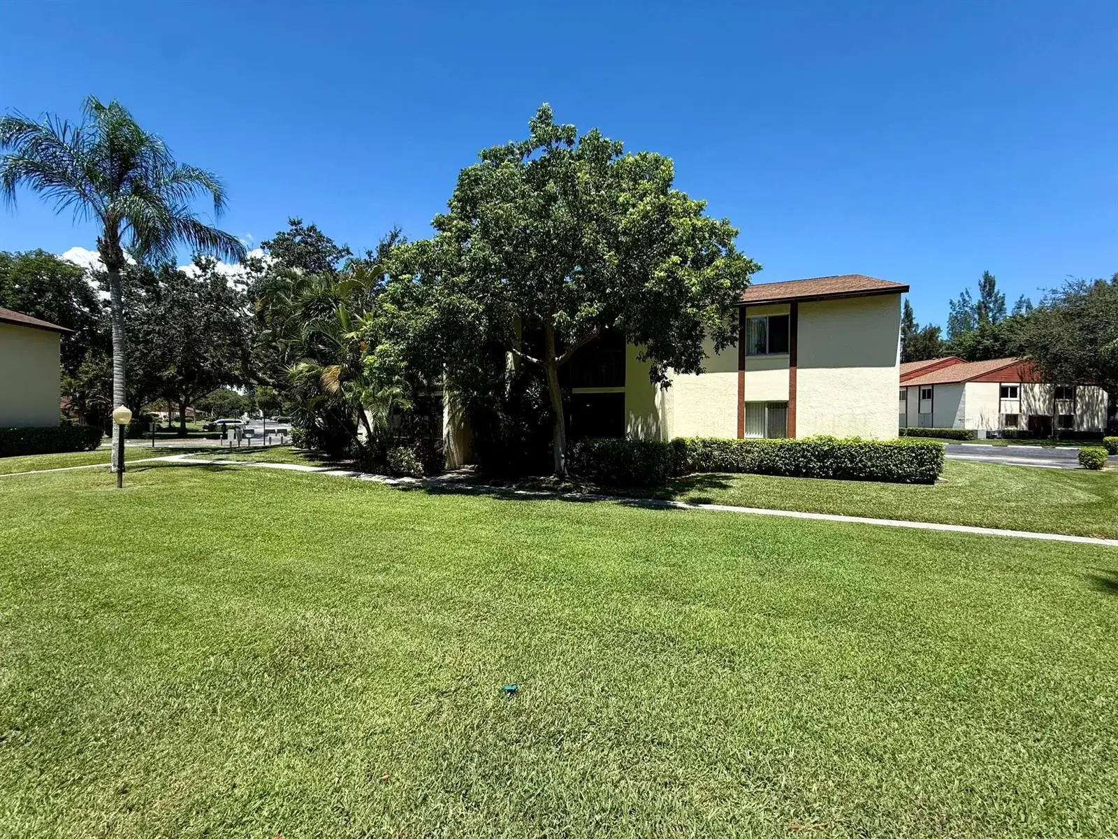 4891 Sable Pine Circle # B1, West Palm Beach FL 33417