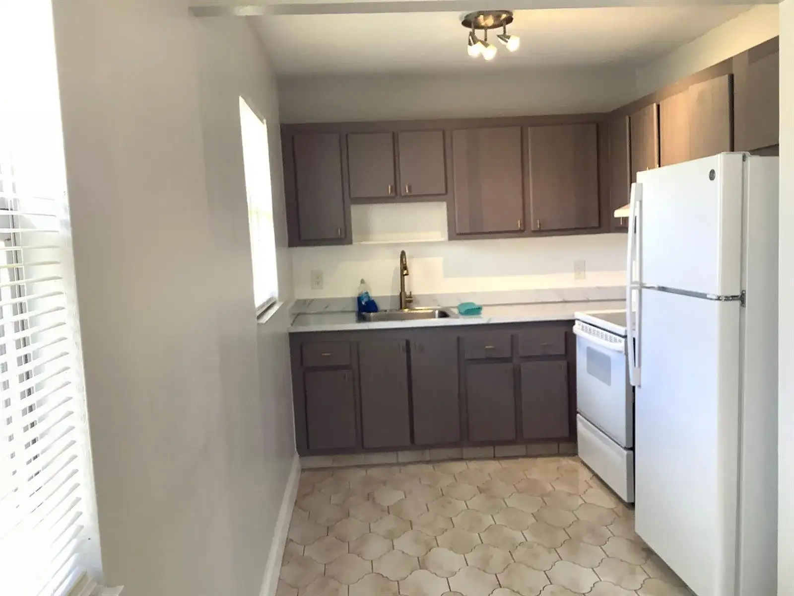 189 Saxony D, Delray Beach FL 33446 photo 2