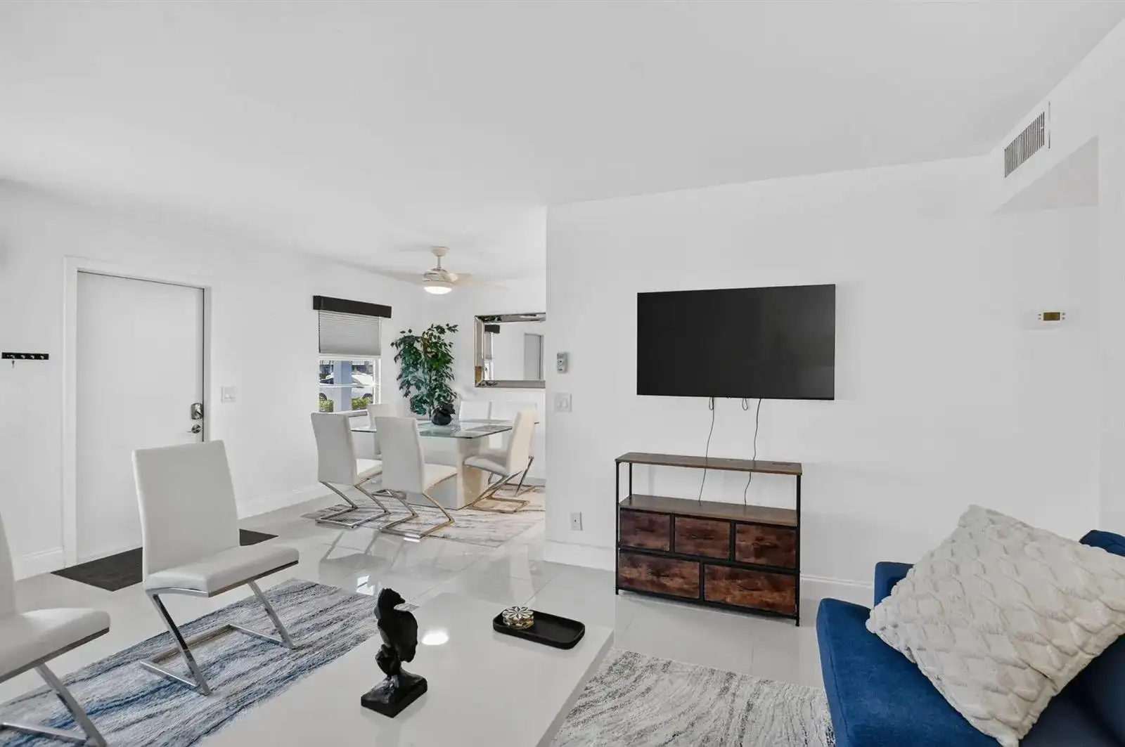 1061 EXETER D, Boca Raton FL 33434 photo 3