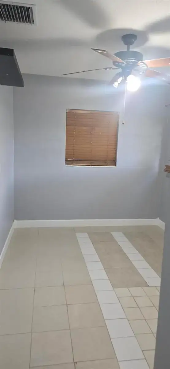 1408 W Broome Street, Lantana FL 33462 photo 5