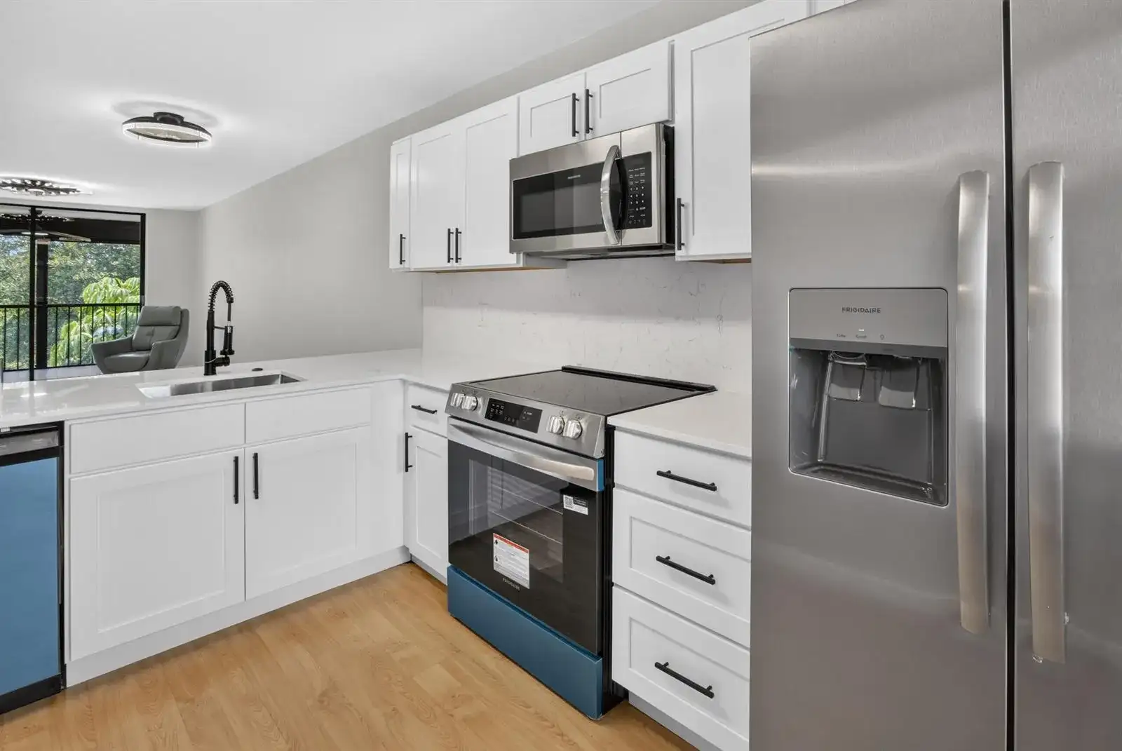 6795 Huntington Lane # 201, Delray Beach FL 33446 photo 2