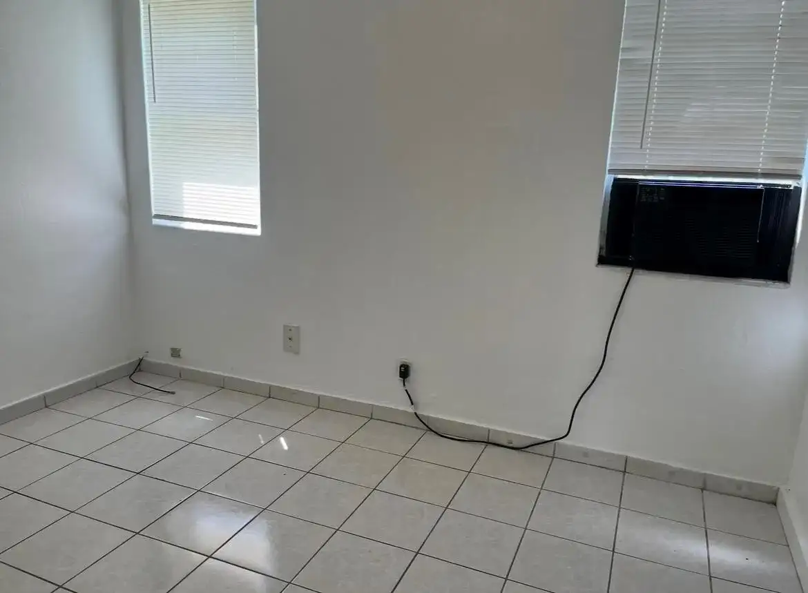 1840 TAFT Street # 5, Hollywood FL 33020 photo 3