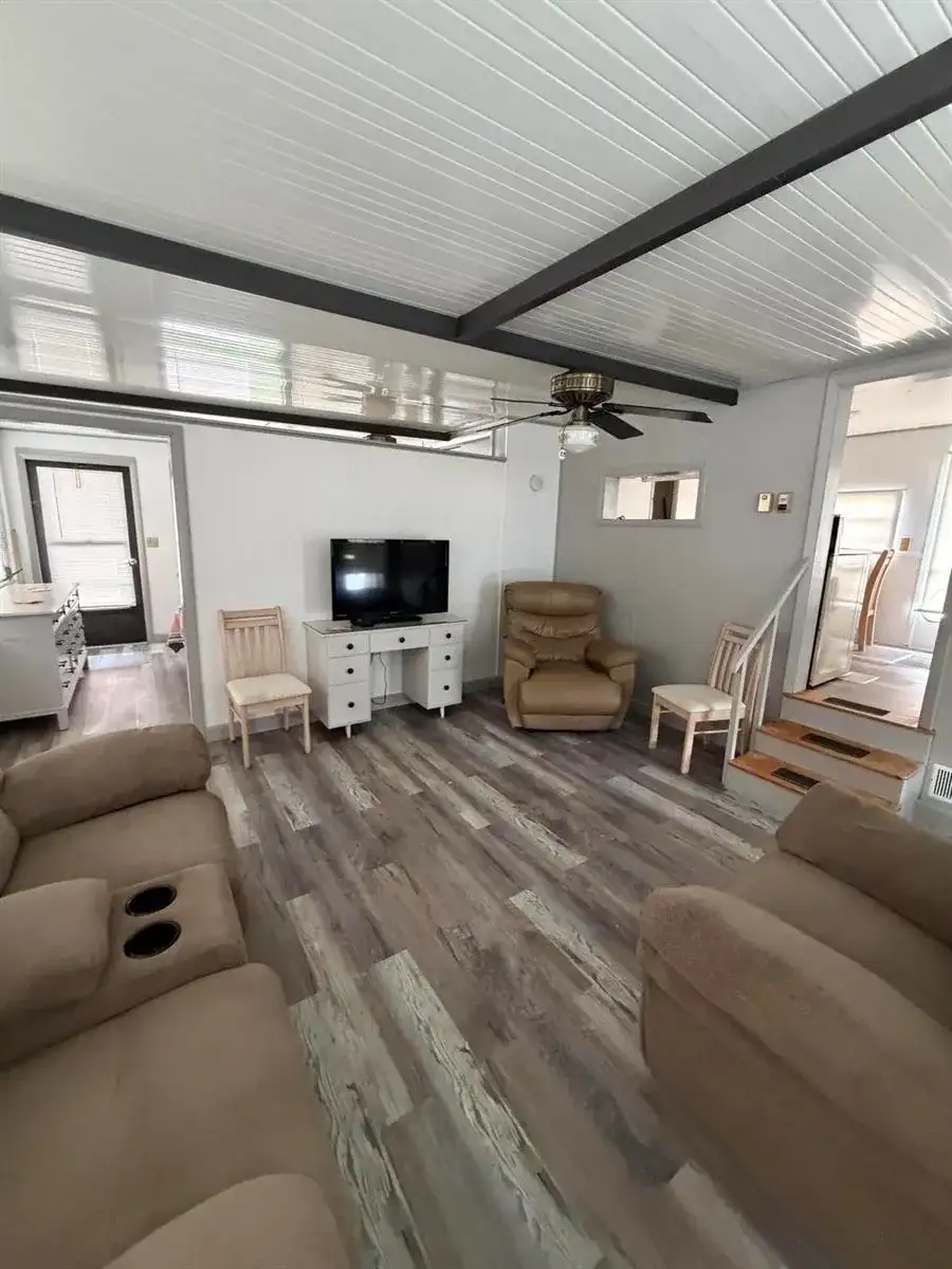 6695 SE 56TH Street, Okeechobee FL 34974 photo 3