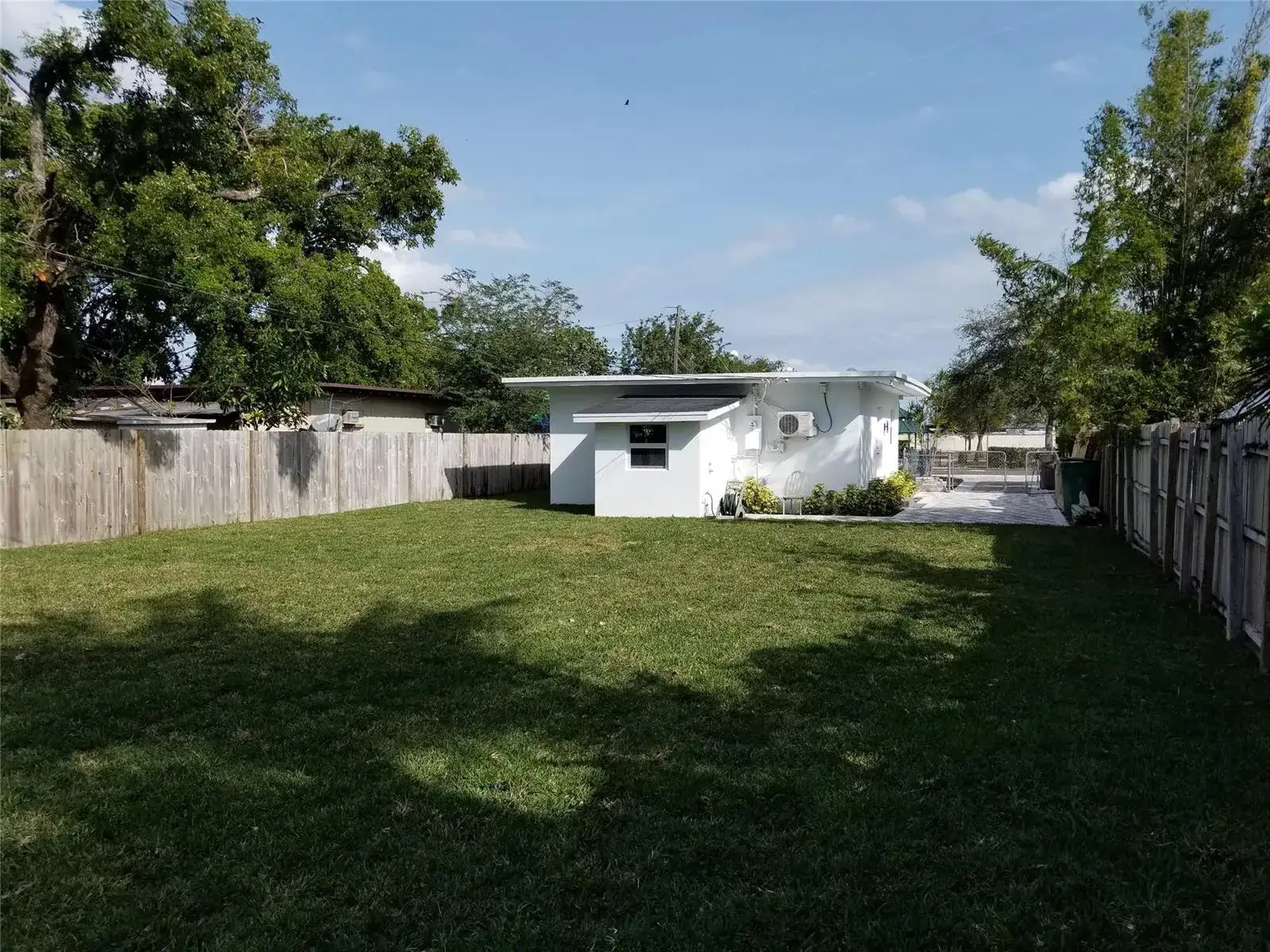 4217 SW 61st Avenue, Davie FL 33314 photo 2