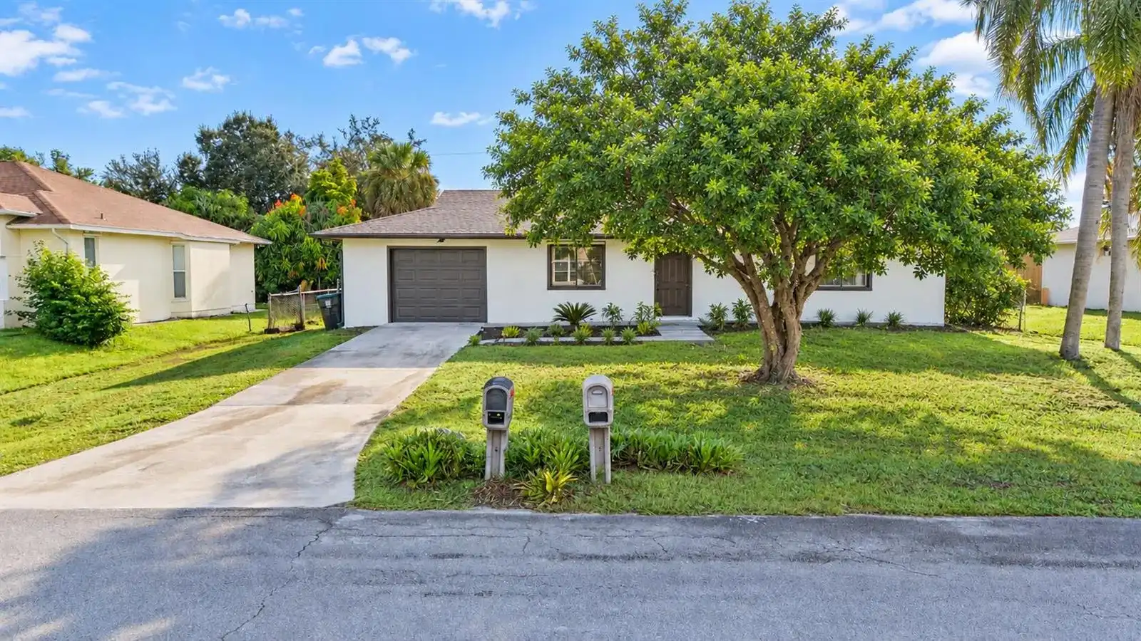 661 SW CYNTHIA Street, Port St. Lucie FL 34983