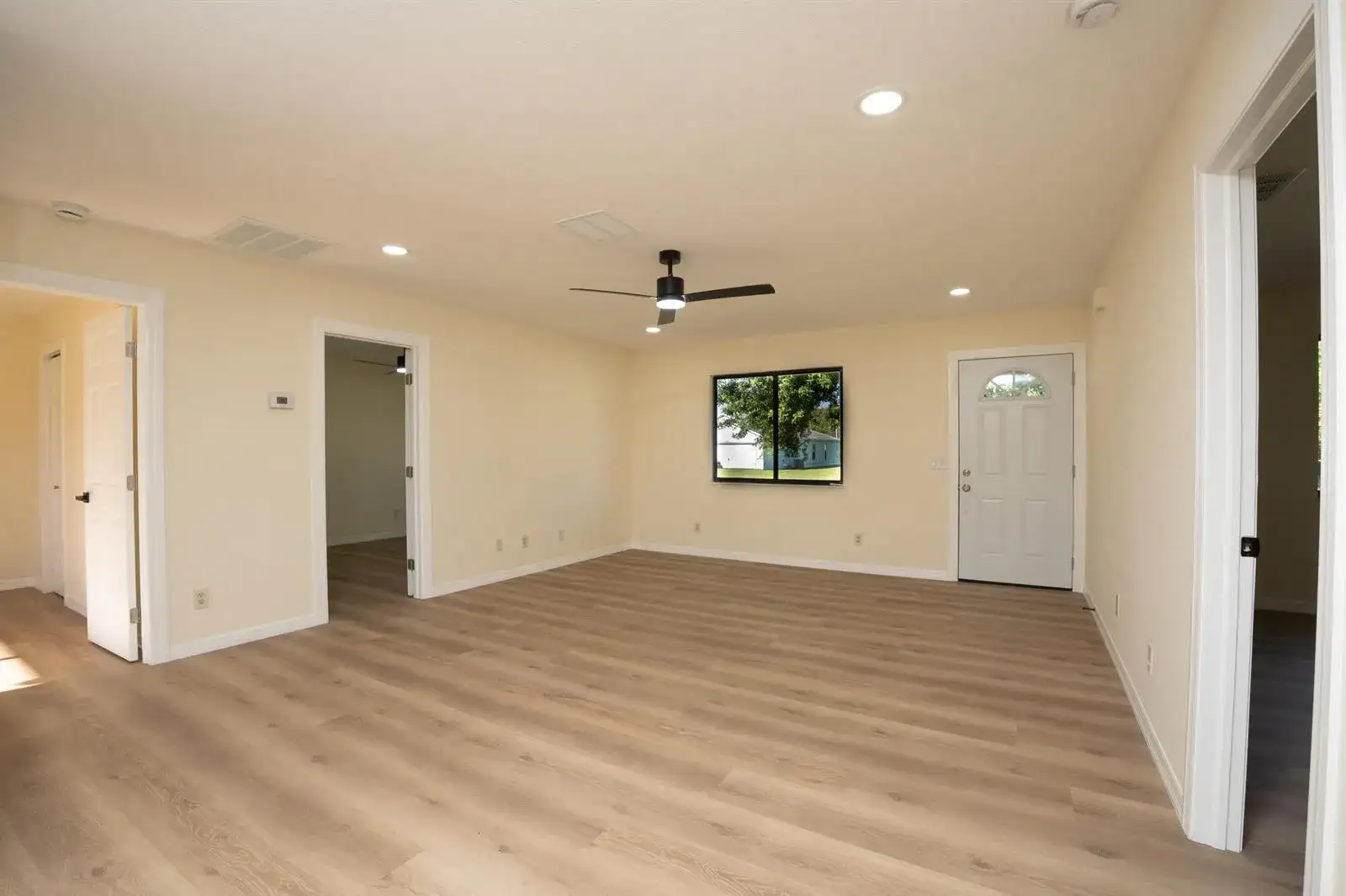661 SW CYNTHIA Street, Port St. Lucie FL 34983 photo 5