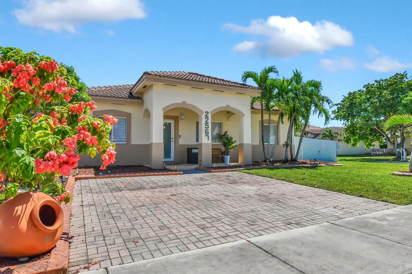 22567 SW 102ND Path, Cutler Bay FL 33190