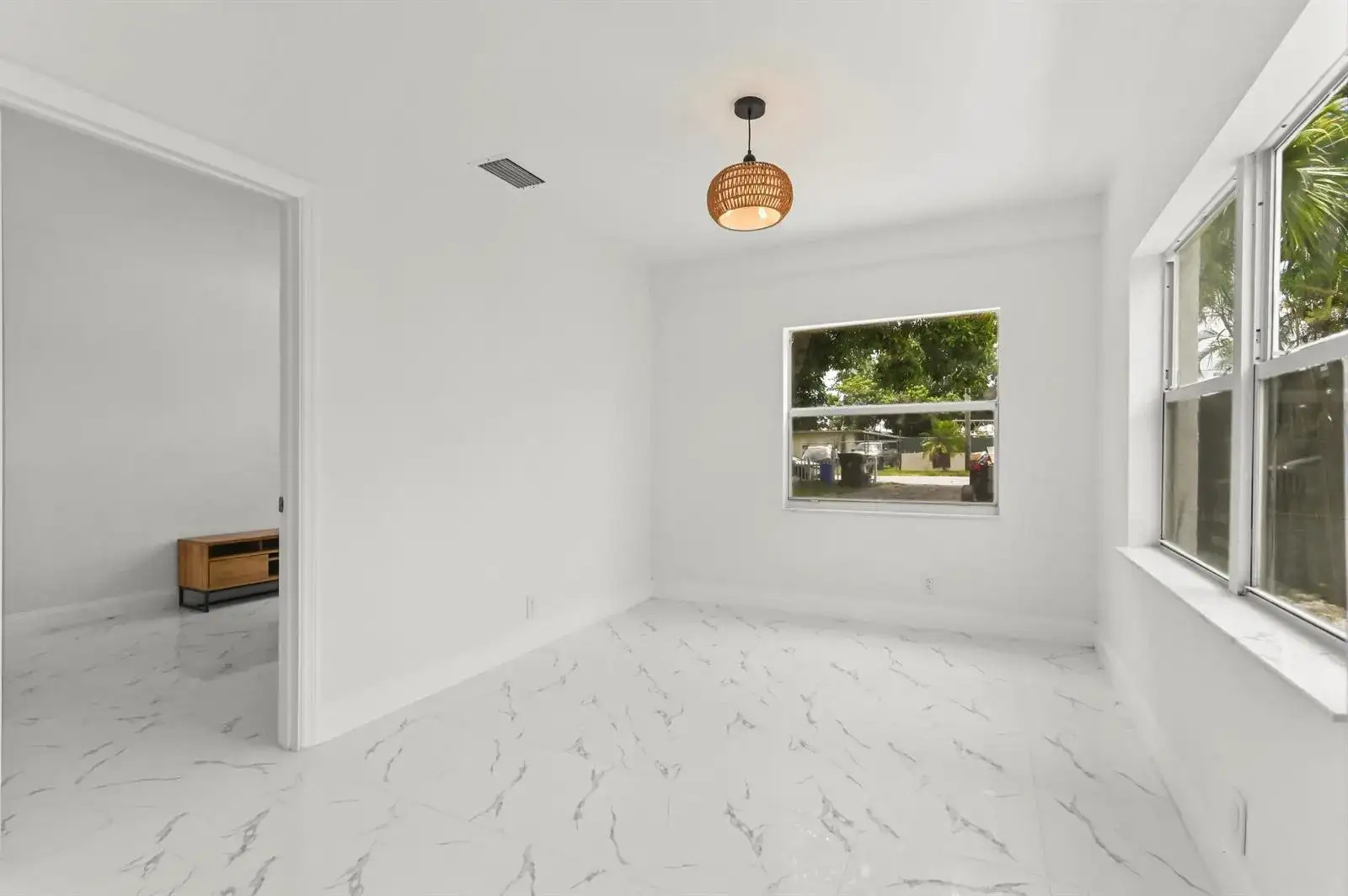 515 Putnam Road, West Palm Beach FL 33405 photo 4