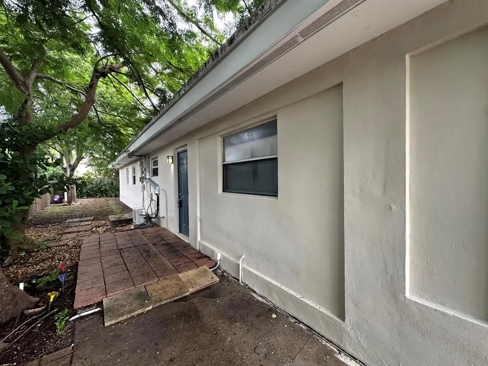 195 SE 10TH Street # 3, Deerfield Beach FL 33441 photo 2