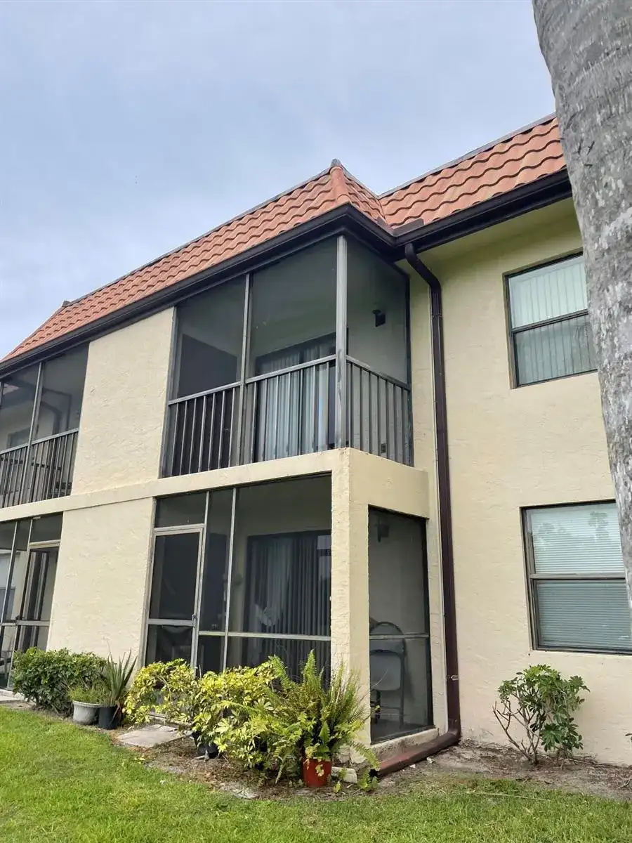 7101 GOLF COLONY Court # 201, Lake Worth FL 33467 photo 2