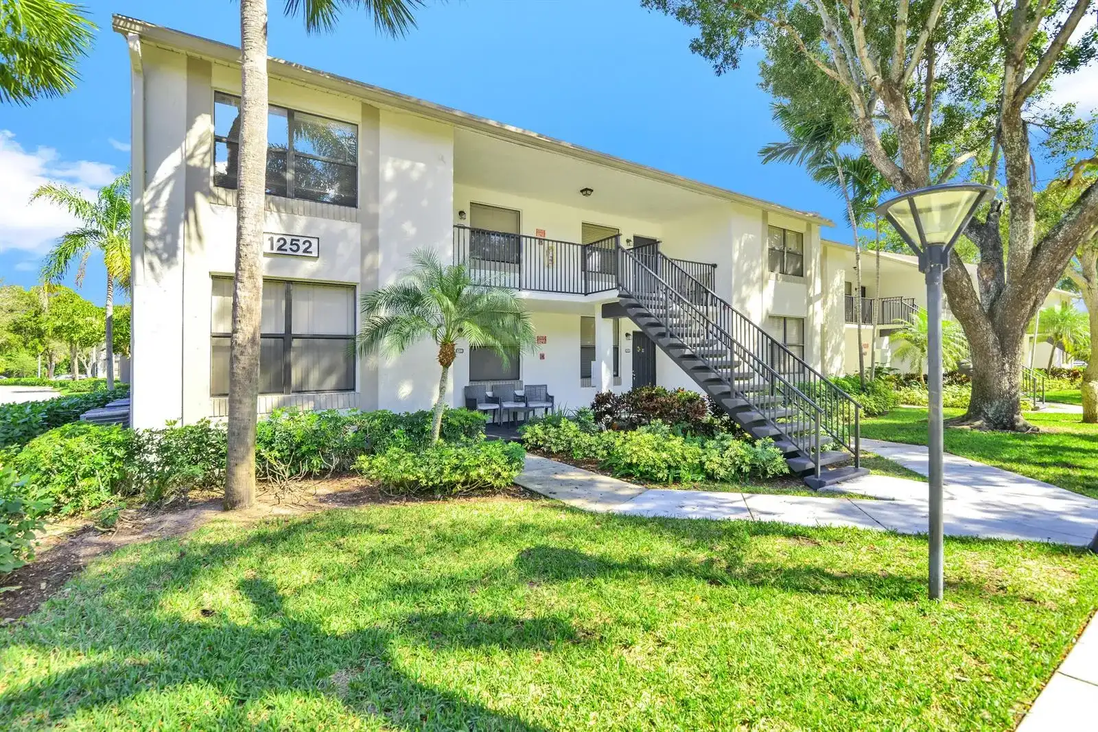 1252 S Military Trail # 1421, Deerfield Beach FL 33442