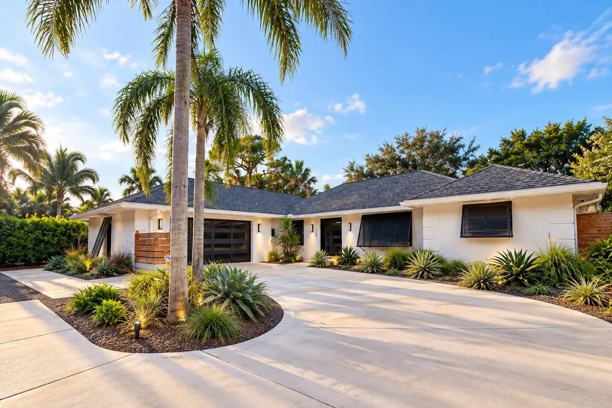 354 COUNTRY CLUB Drive, Tequesta FL 33469