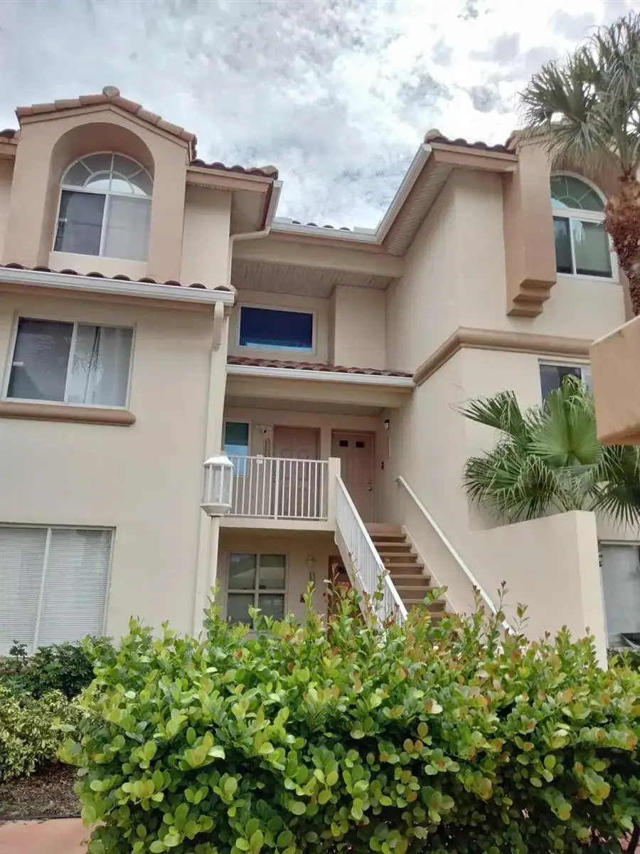 13113 Glenmoor Drive # 13113, West Palm Beach FL 33409 photo 5
