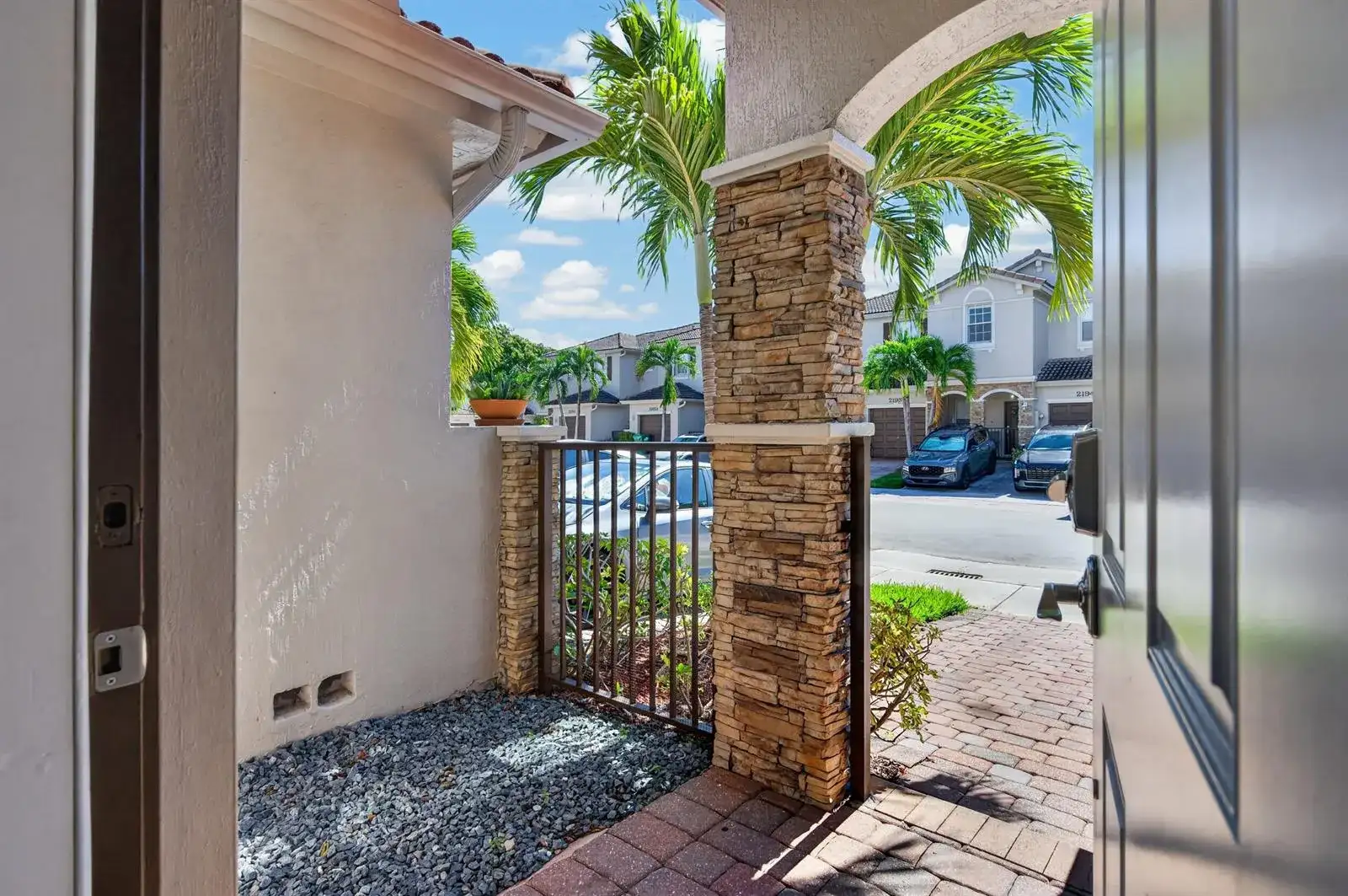 21952 SW 93RD Place # 21952, Cutler Bay FL 33190 photo 3