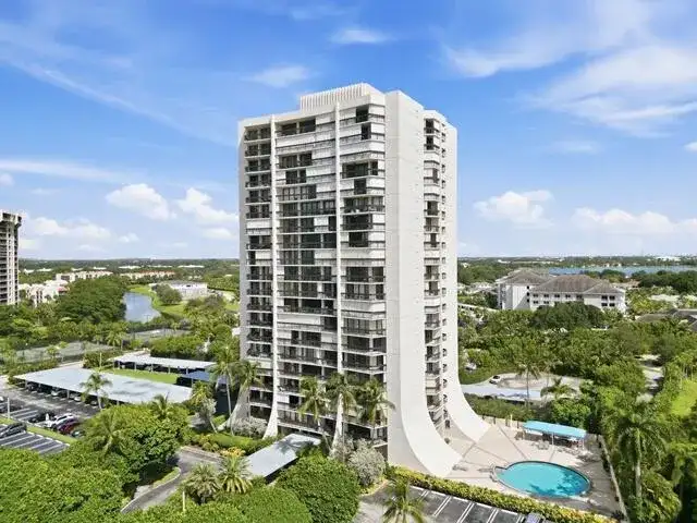 2400 Presidential Way # 301, West Palm Beach FL 33401 photo 2