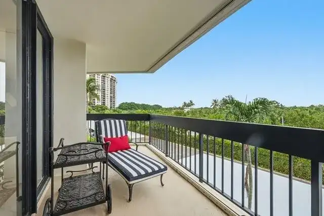 2400 Presidential Way # 301, West Palm Beach FL 33401 photo 3