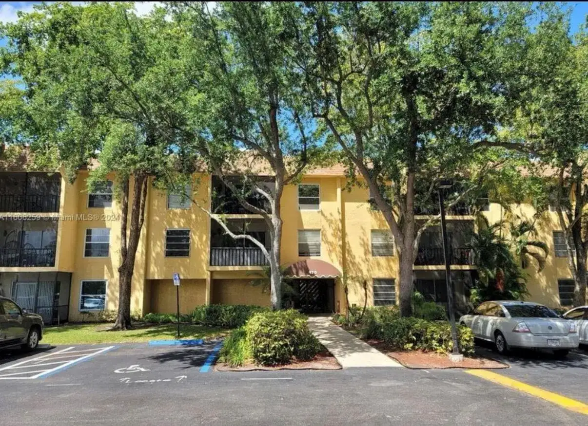 480 NW 20th Street NW # 2120, Boca Raton FL 33431