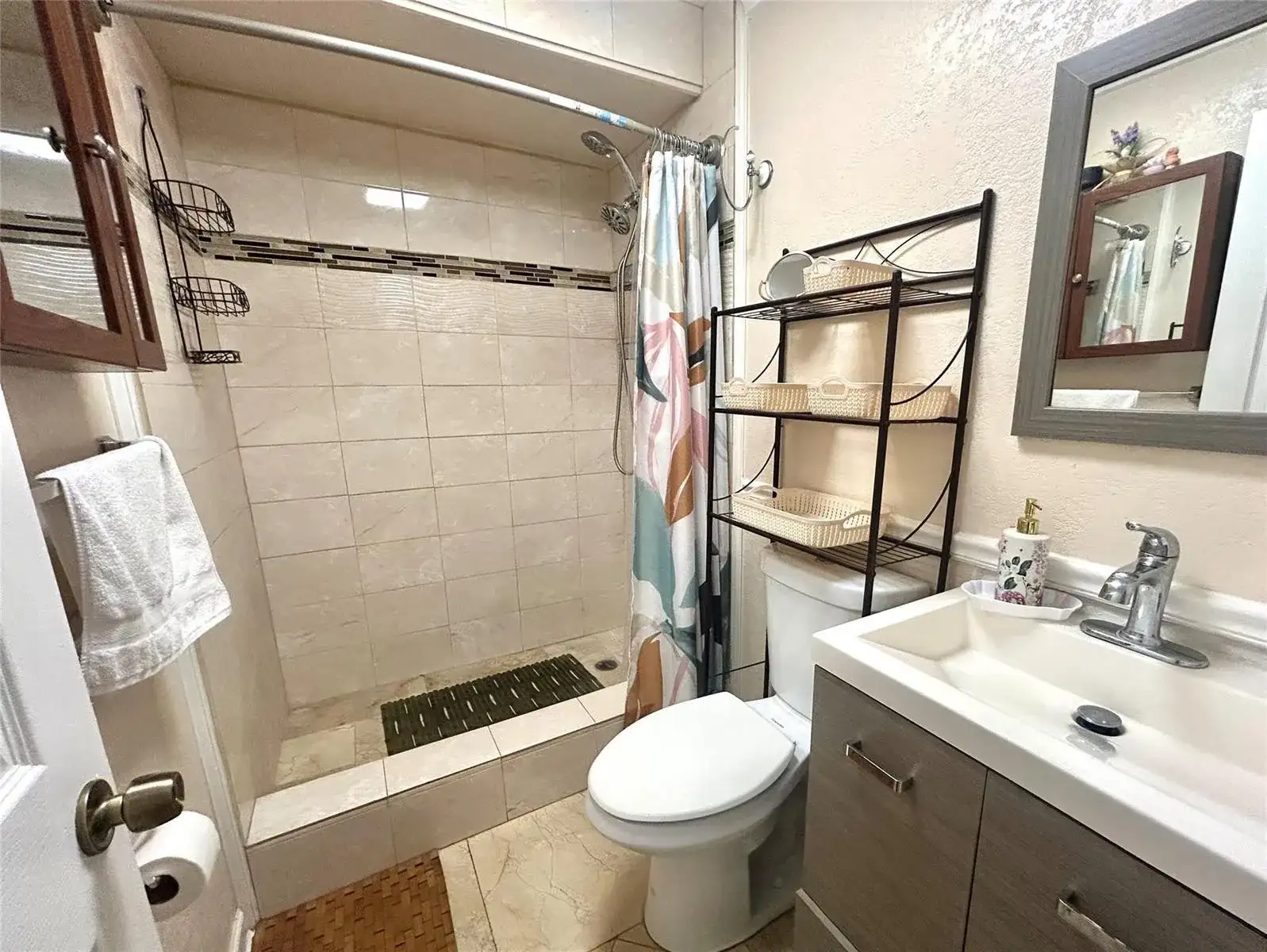 6100 FOREST HILL Boulevard # 101, West Palm Beach FL 33415 photo 4
