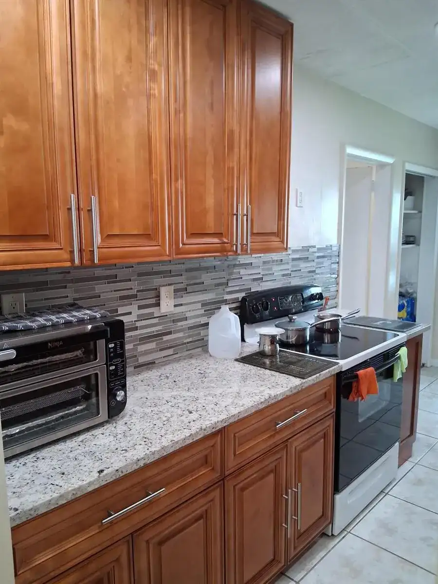 4250 NW 49TH Terrace, Lauderdale Lakes FL 33319 photo 5