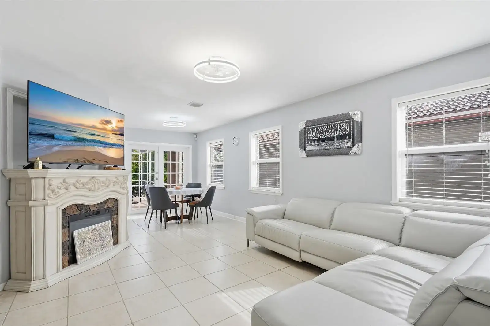 19257 NW 14th Street, Pembroke Pines FL 33029 photo 3