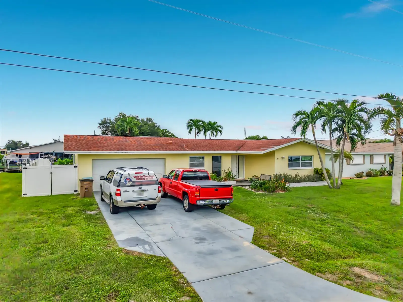 4835 TRITON Court W, Cape Coral FL 33904