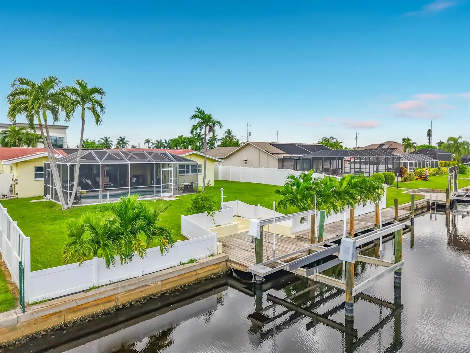 4835 TRITON Court W, Cape Coral FL 33904