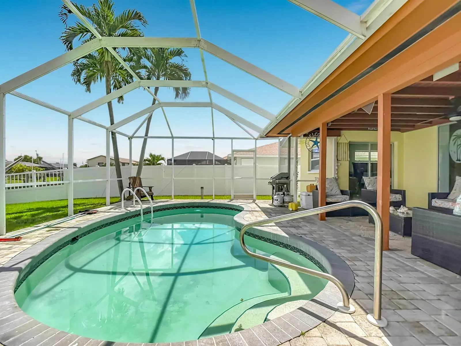 4835 TRITON Court W, Cape Coral FL 33904