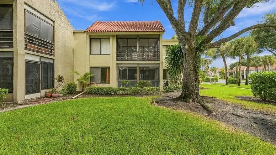5640 Fairway Park Drive # 101, Boynton Beach FL 33437 photo 3