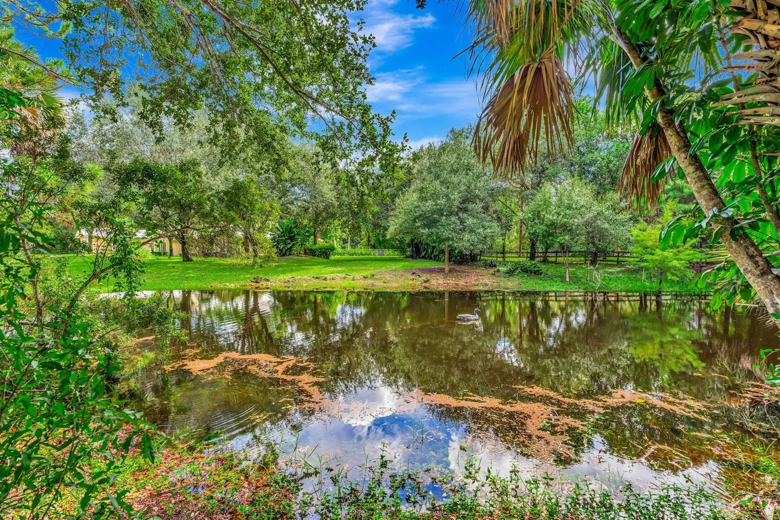 8267 Nashua Drive, Palm Beach Gardens FL 33418 photo 2