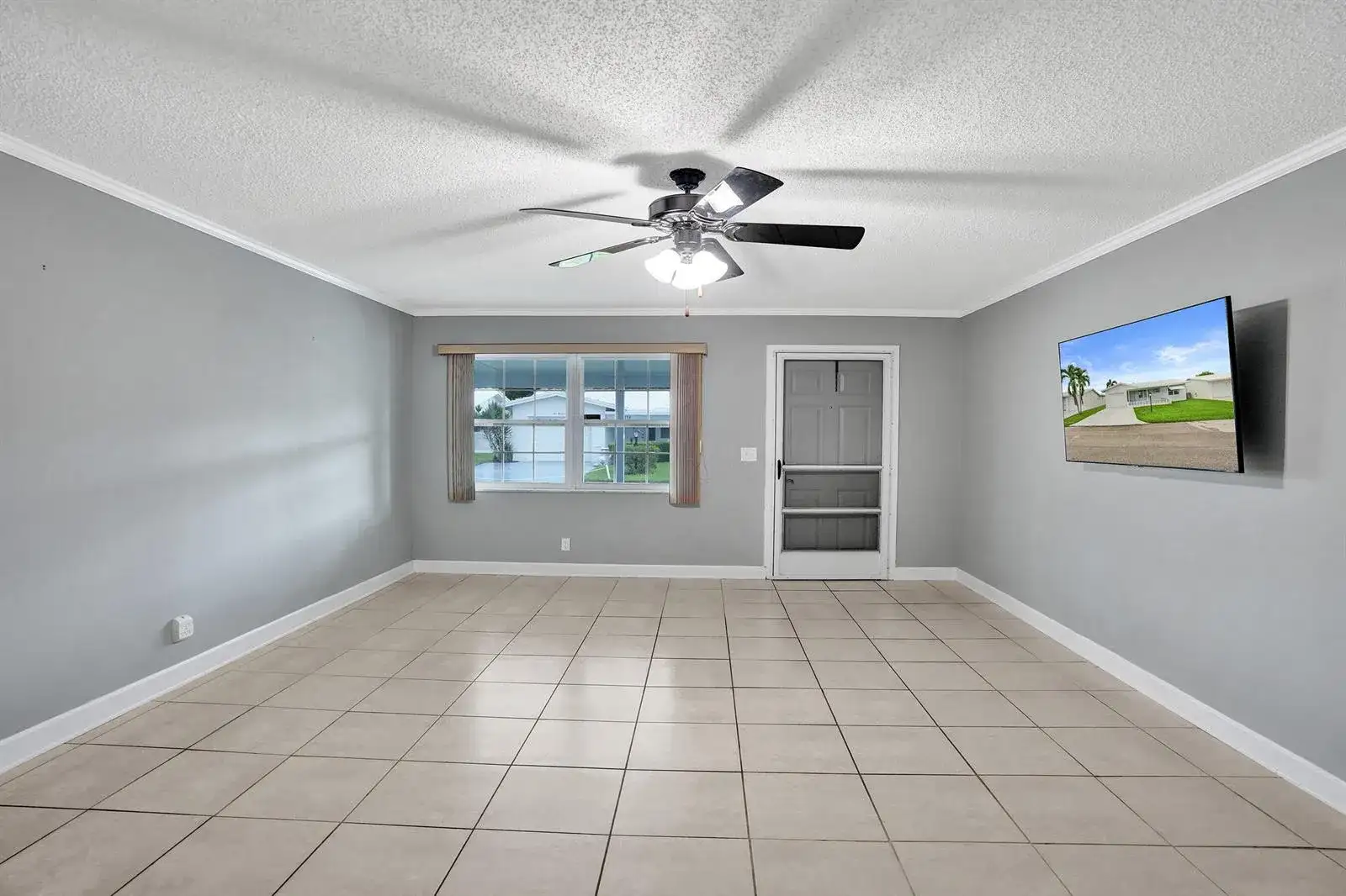 1013 SW 15th Street, Boynton Beach FL 33426 photo 3