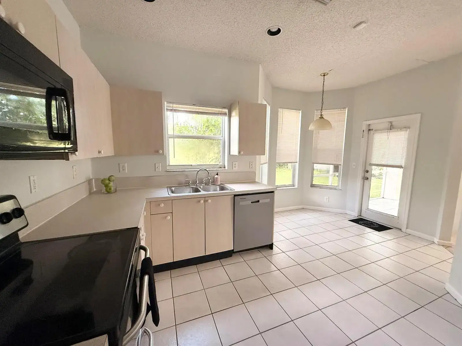 12077 Sunset Point Circle, Wellington FL 33414 photo 3