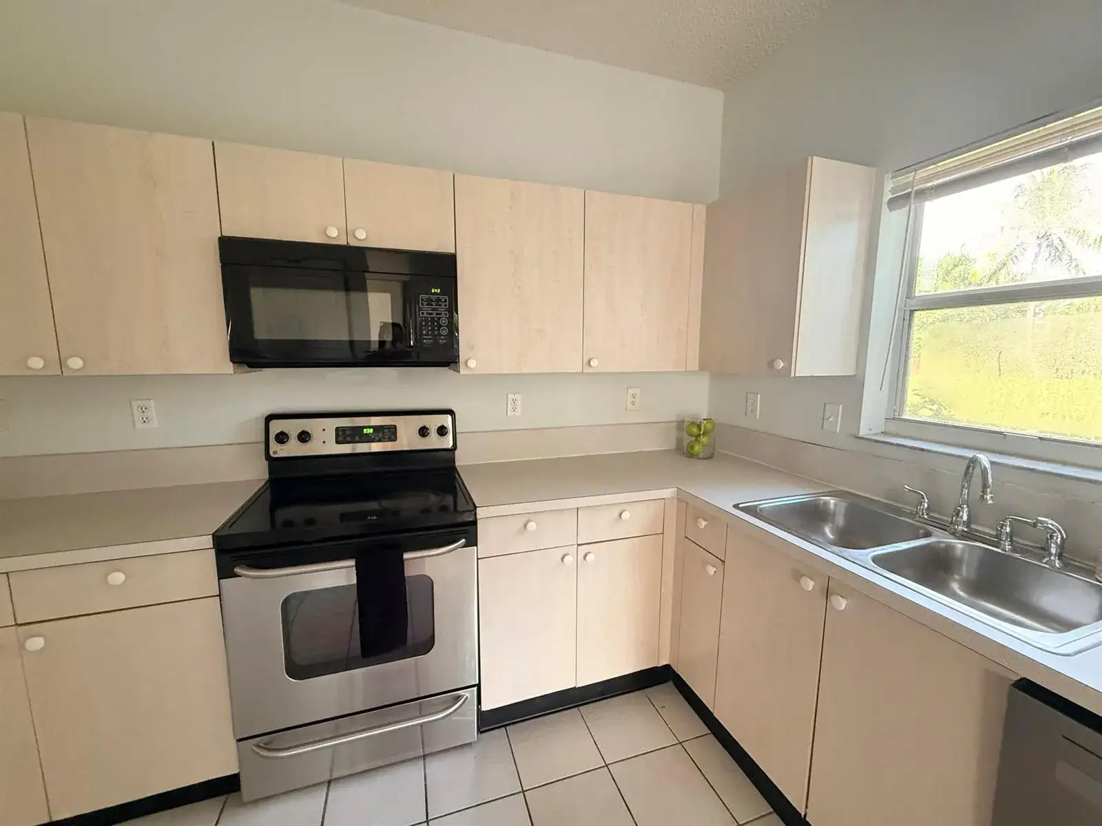 12077 Sunset Point Circle, Wellington FL 33414 photo 4