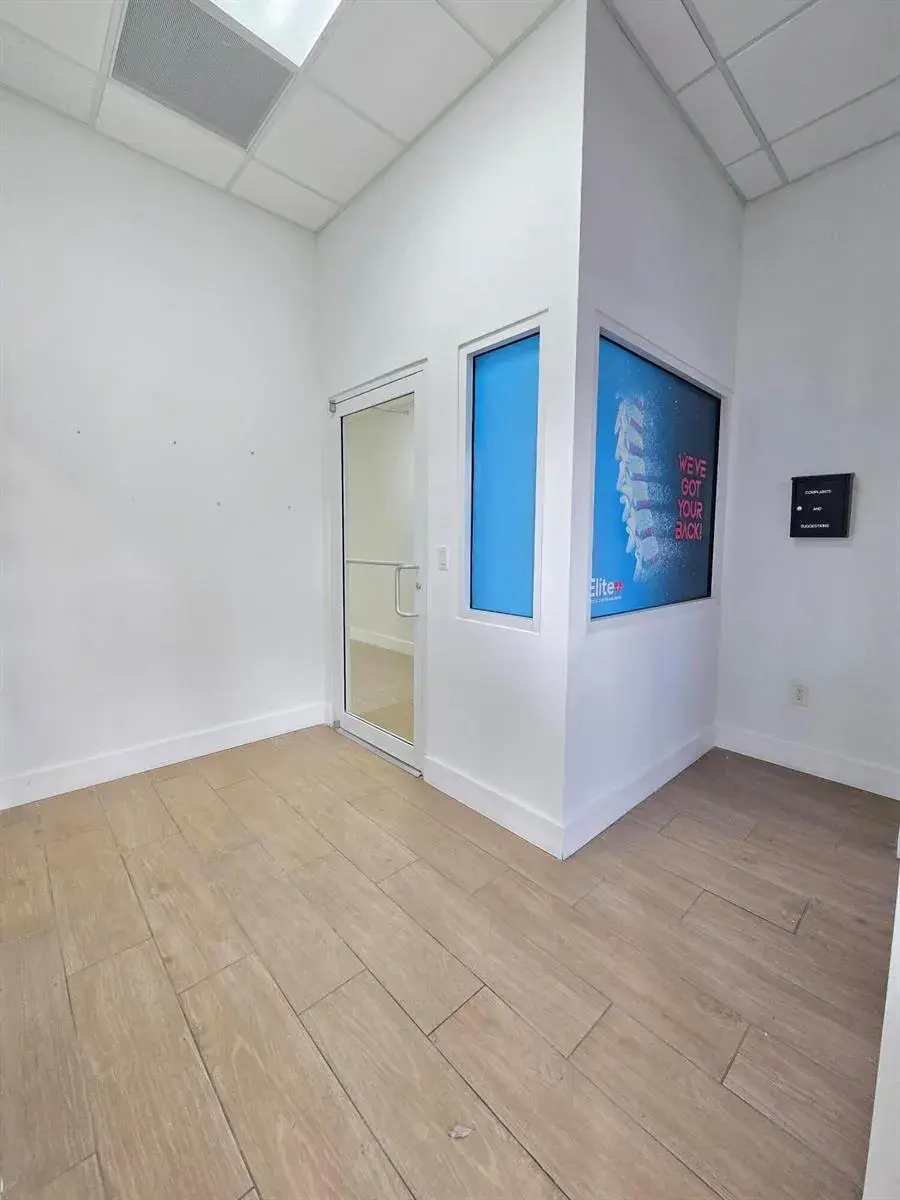 3880 W BROWARD Boulevard W, Plantation FL 33324