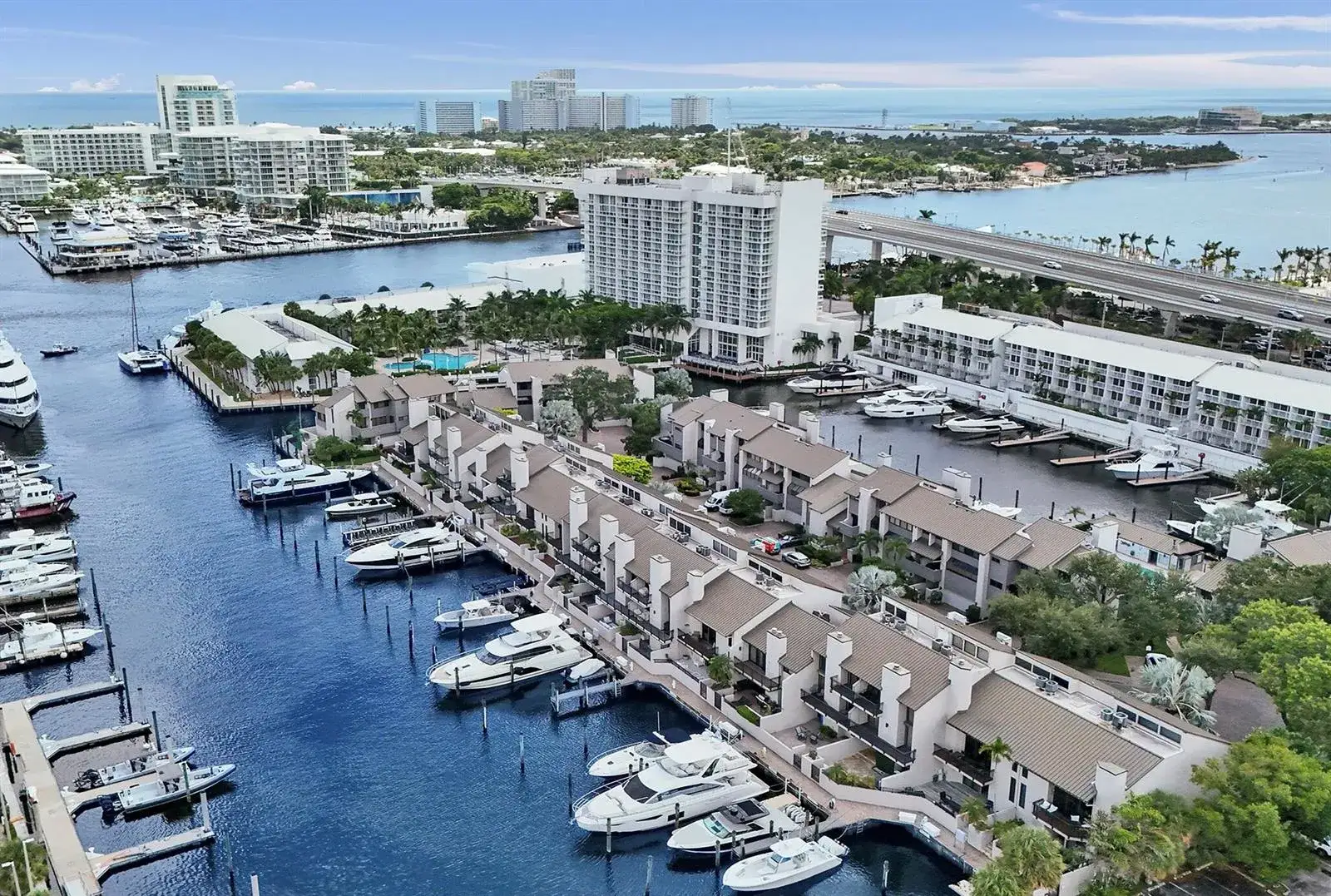 15 Port Side Drive # 15, Fort Lauderdale FL 33316
