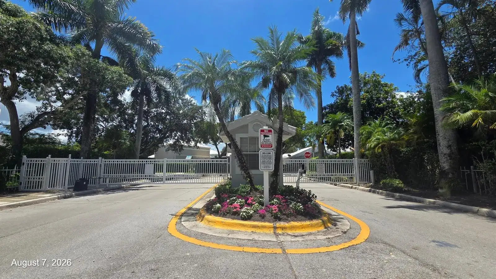 9538 NW 8th Circle, Plantation FL 33324 photo 3
