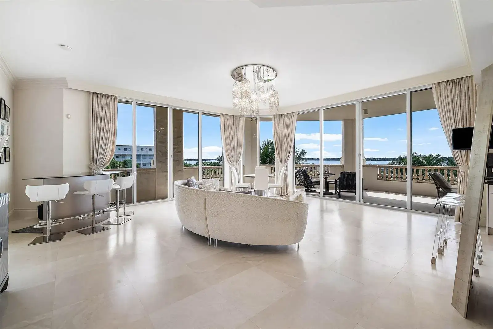 3000 S OCEAN Boulevard # 402, Palm Beach FL 33480 photo 4