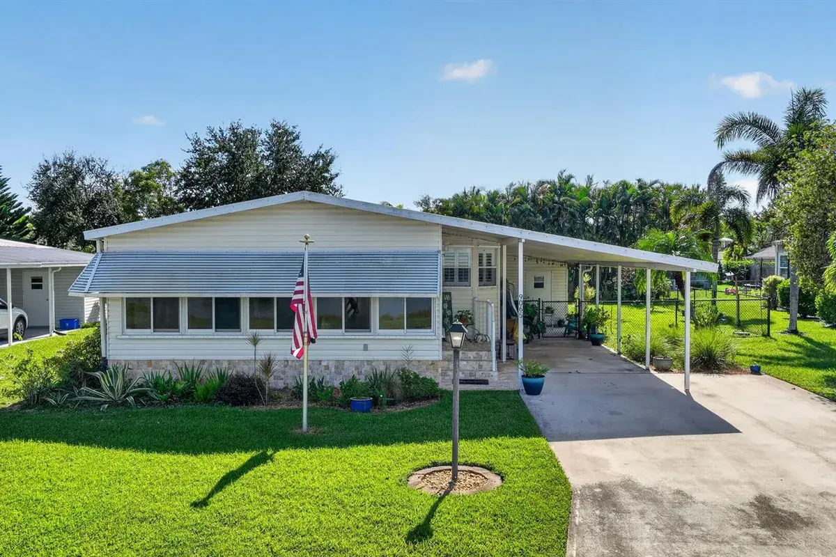 9065 SW Chevy Circle, Stuart FL 34997