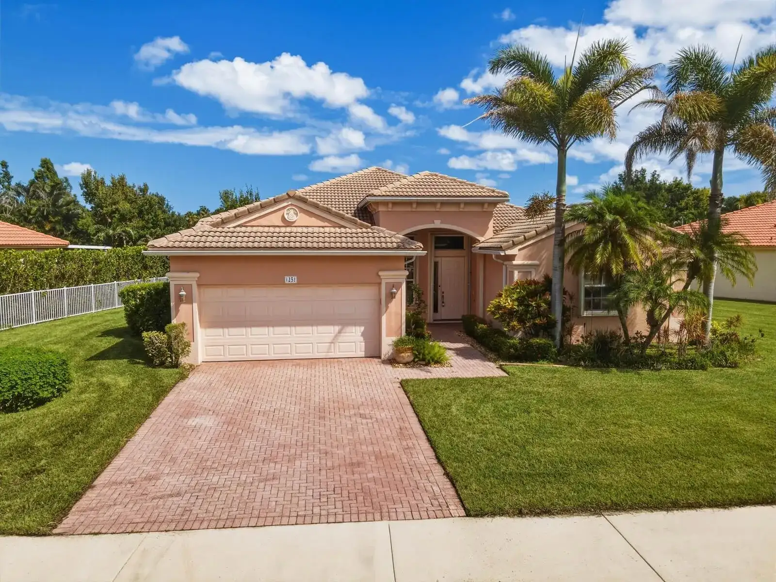 1251 SE Illusion Isle Way, Stuart FL 34997 photo 5