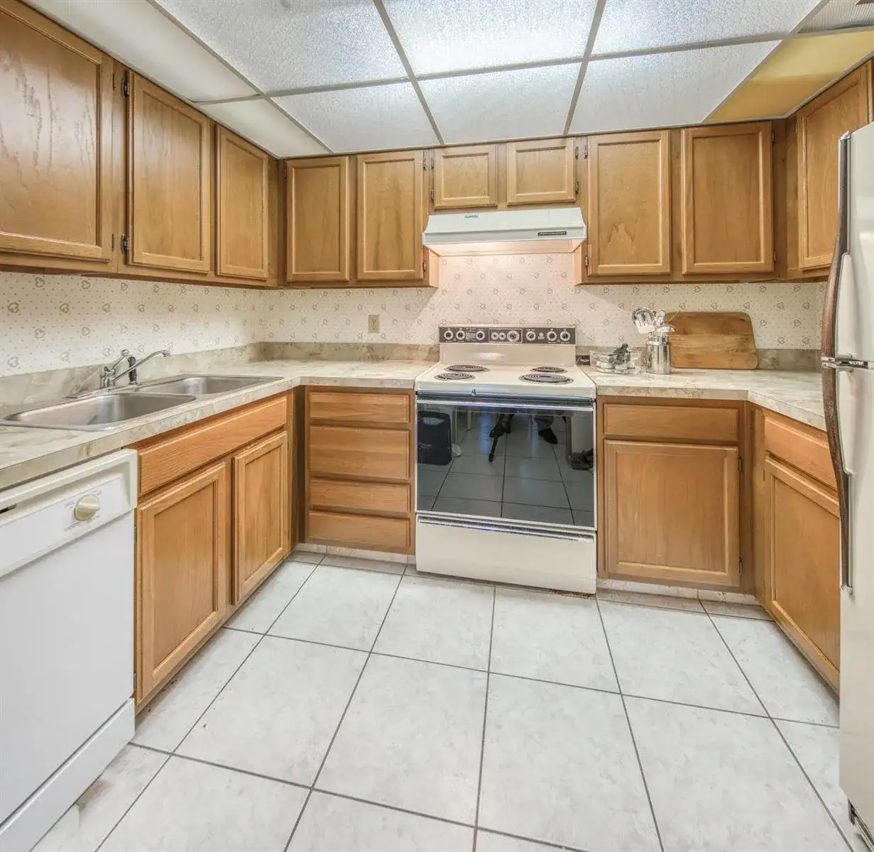 815 ANDREW REDDING Road # 302, Lantana FL 33462 photo 5