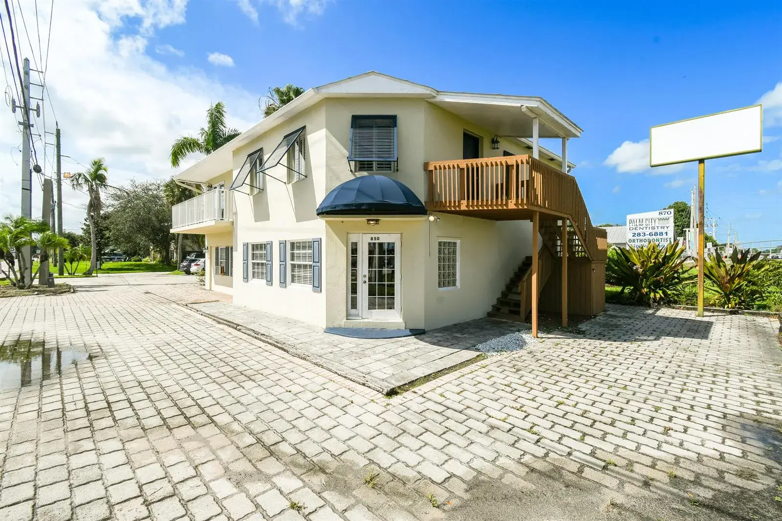 850 SW MARTIN DOWNS Boulevard, Palm City FL 34990