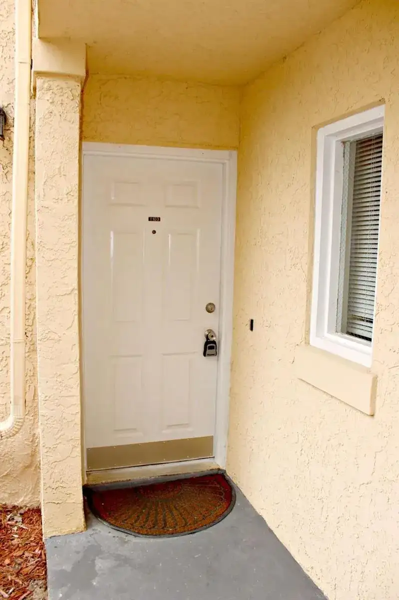 1604 SE Green Acres Circle # T103, Port St. Lucie FL 34952 photo 5
