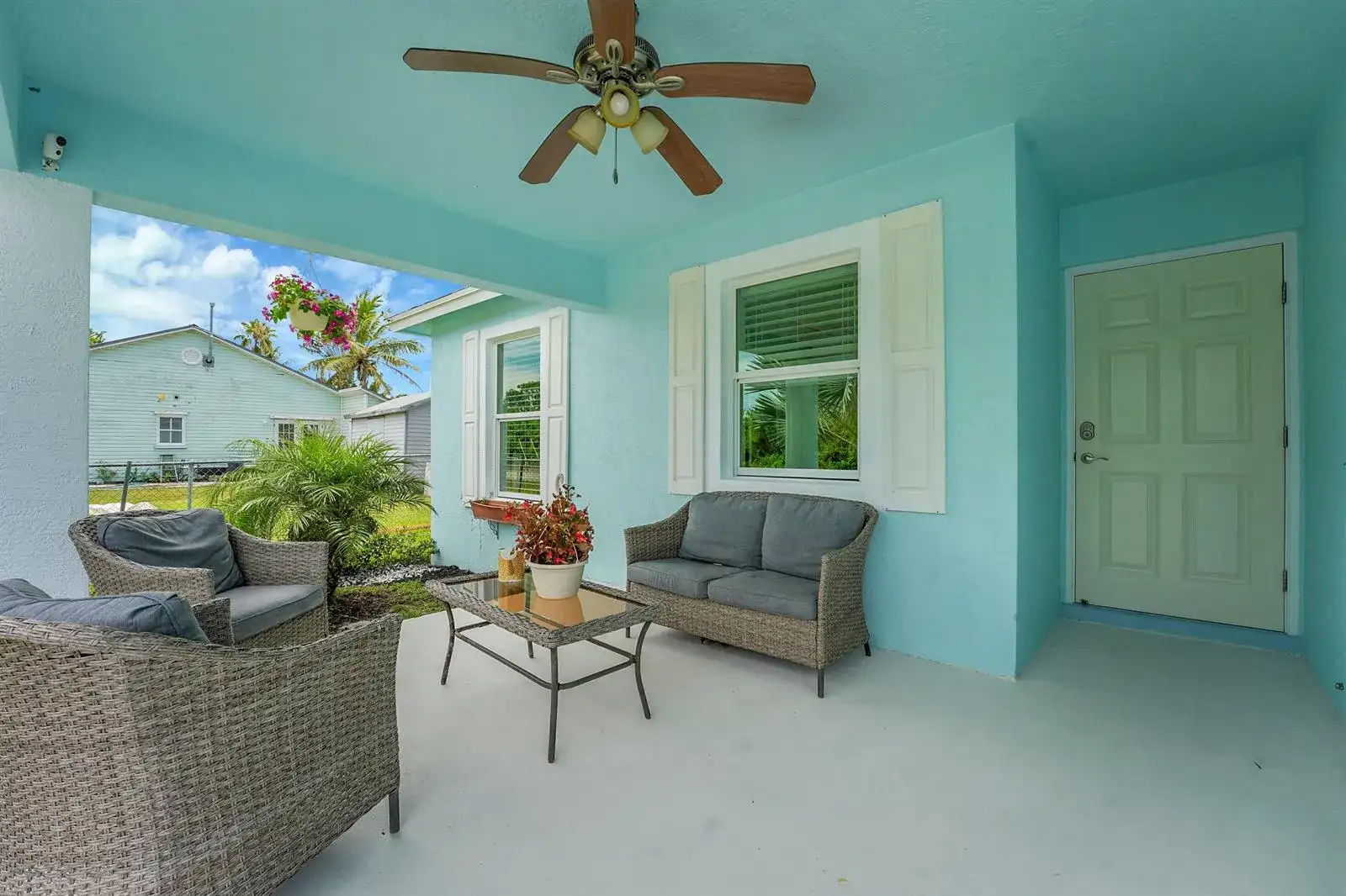 5715 SE Pine Avenue, Stuart FL 34997 photo 2