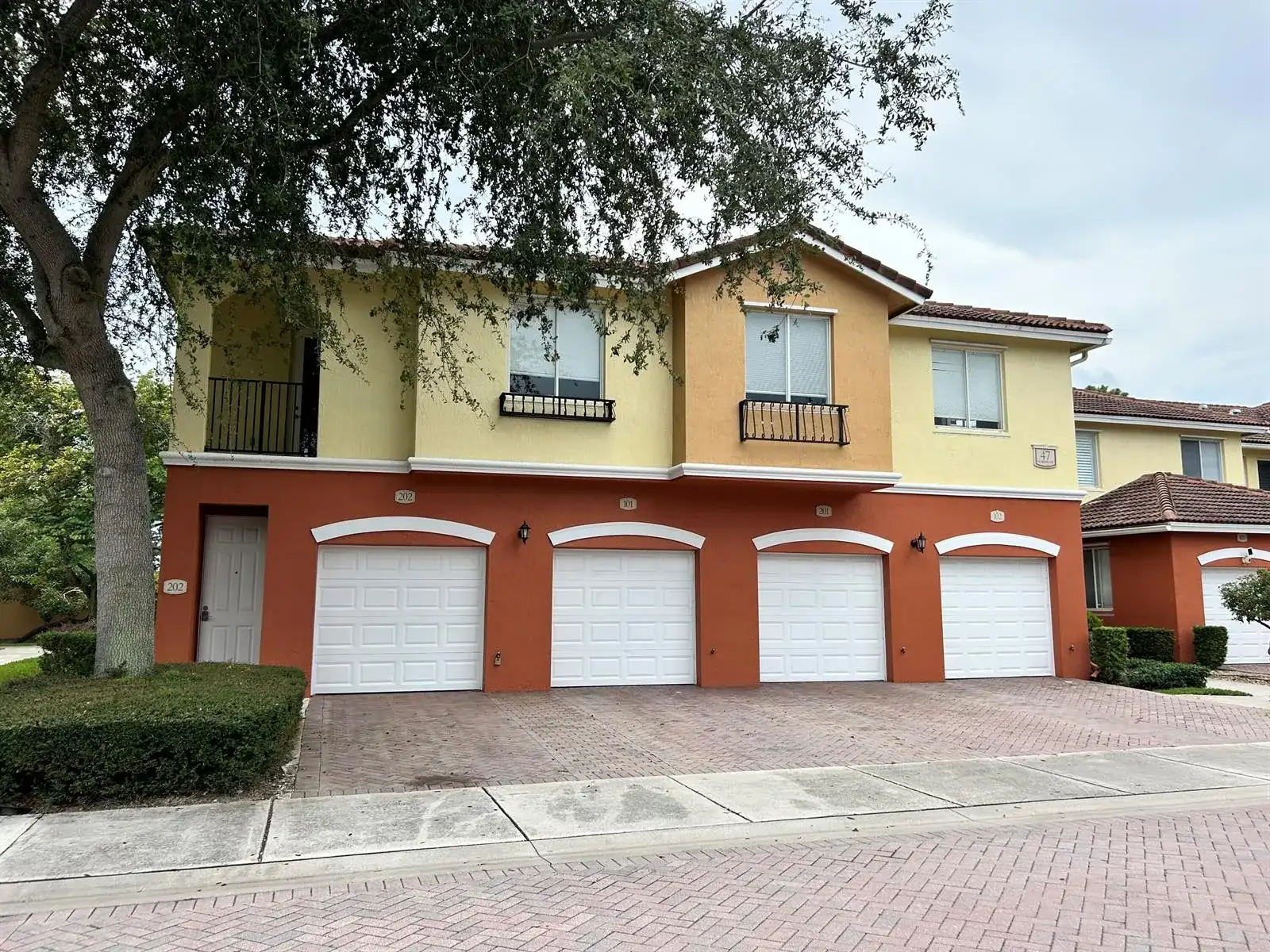 47 SE SEDONA Circle # 202, Stuart FL 34994