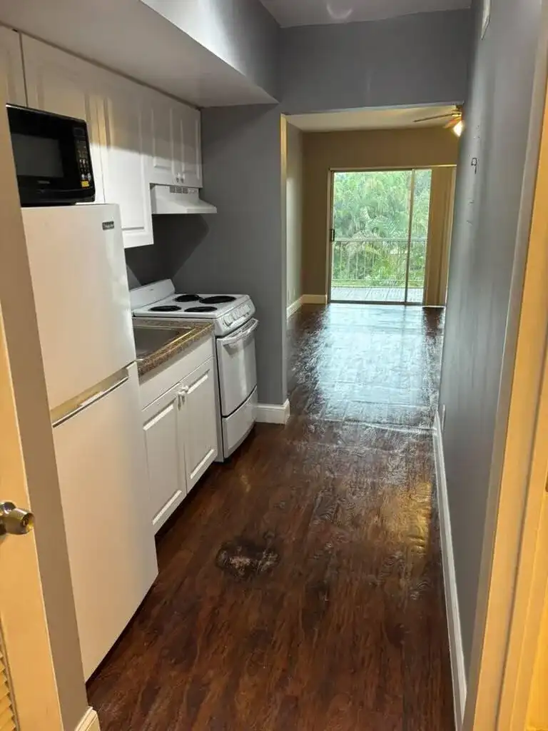 636 NW 13th Street # 22, Boca Raton FL 33486