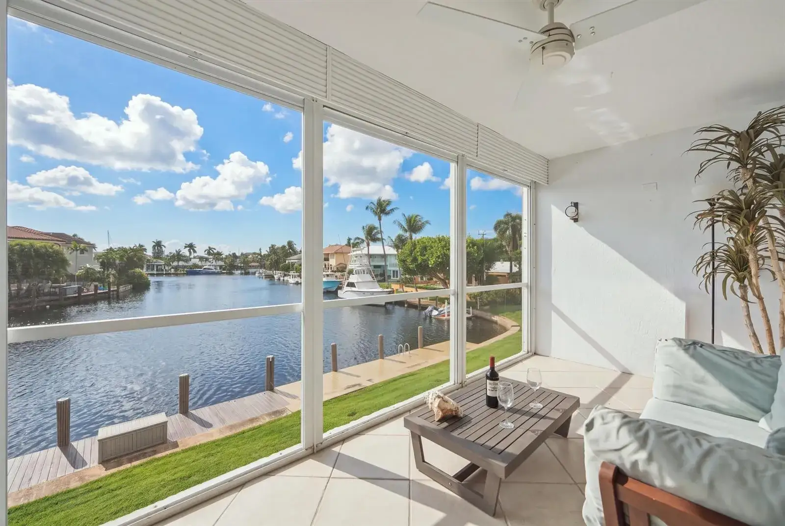 2330 NE 36th Street # 11, Lighthouse Point FL 33064