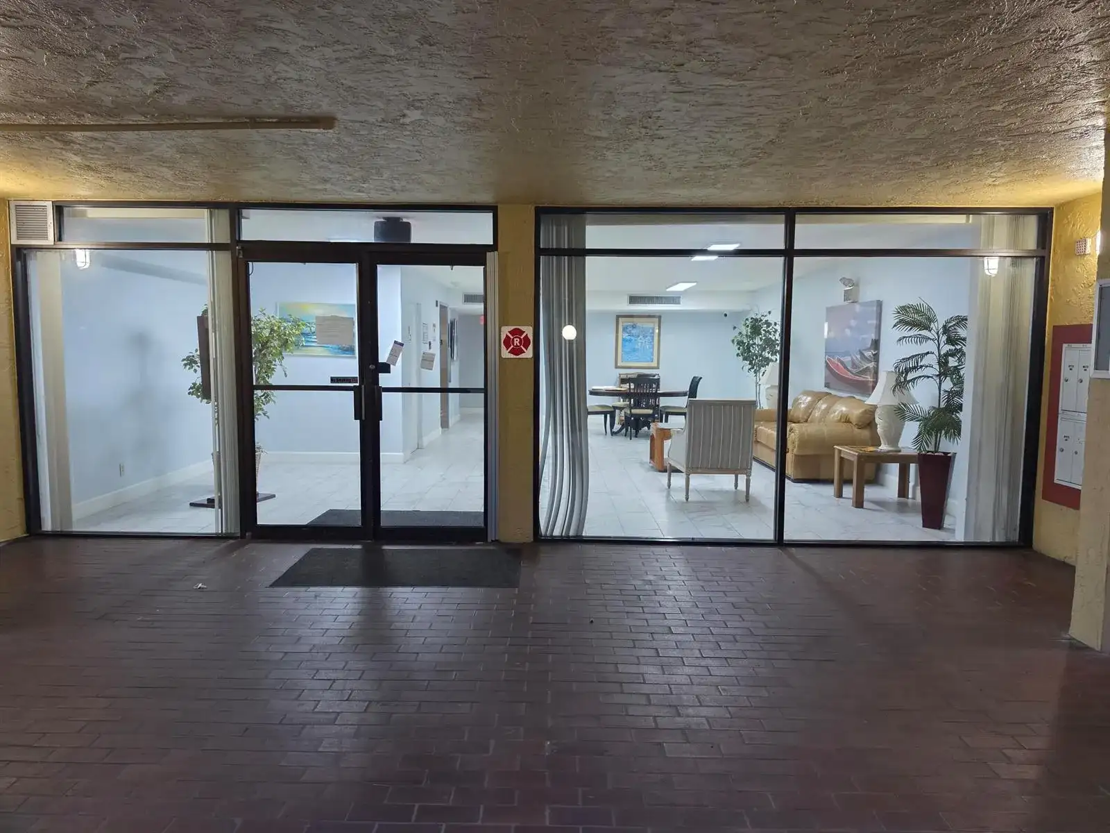 733 SE 1st Way # 102, Deerfield Beach FL 33441 photo 4