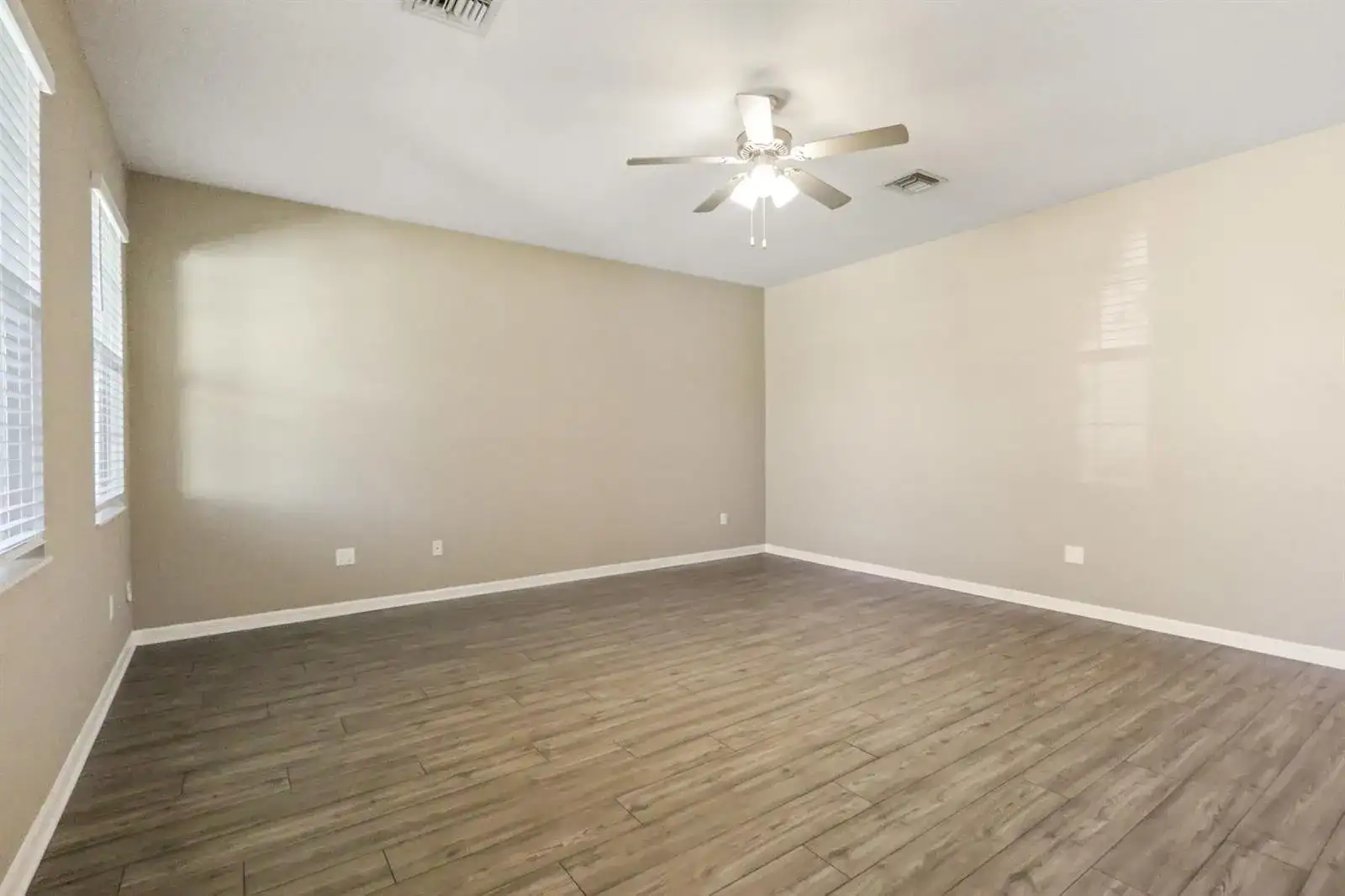 1719 PARTY Place, Fort Pierce FL 34947 photo 2