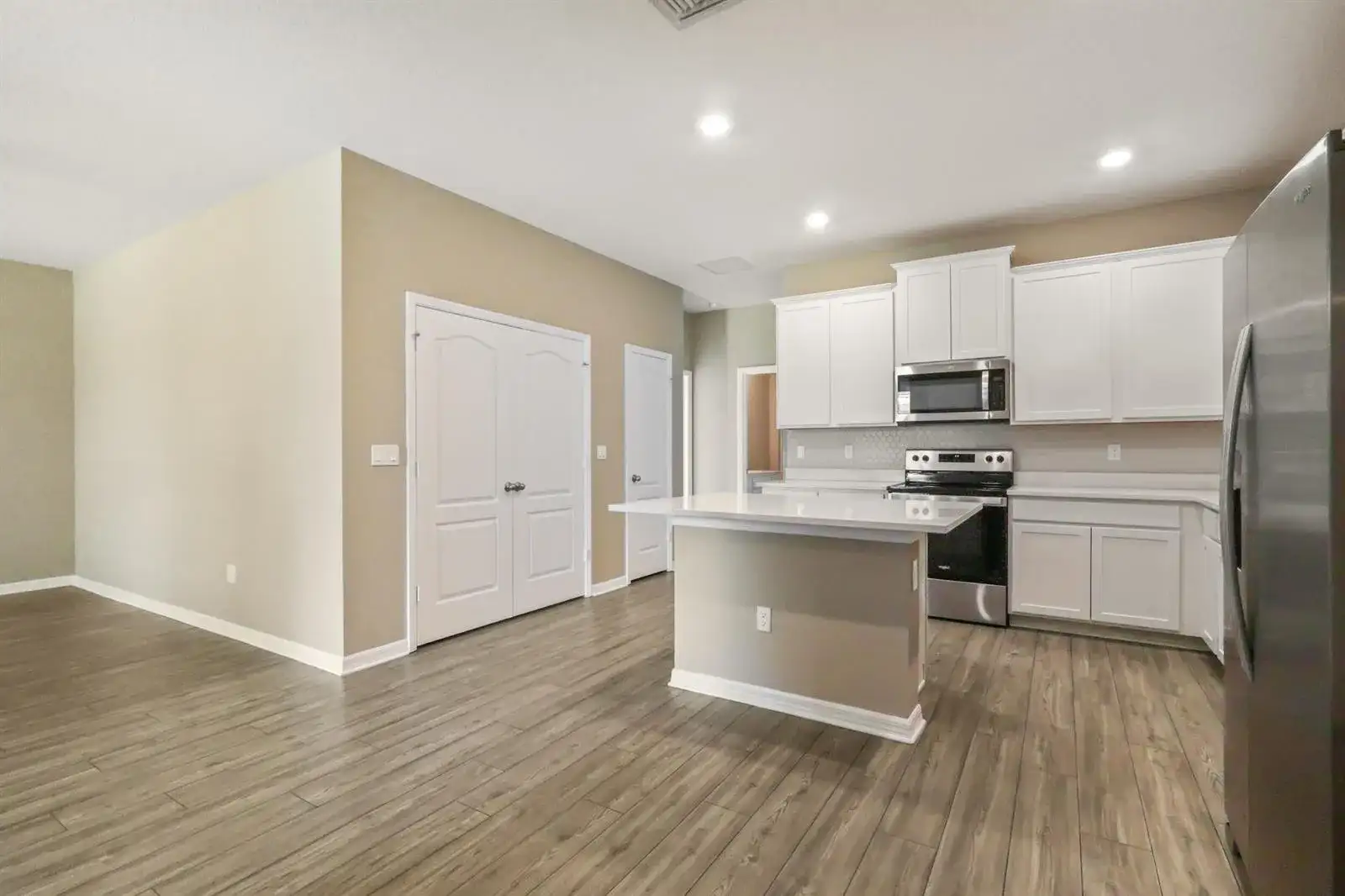 1719 PARTY Place, Fort Pierce FL 34947 photo 4